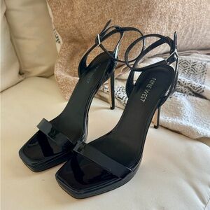 Nine West Heel